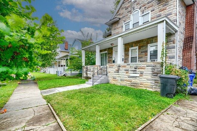 Photo - 304 Collins Ave Unidad 2