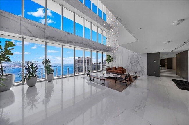 Building Photo - 300 Biscayne Boulevard Way Unit 3009 Rental