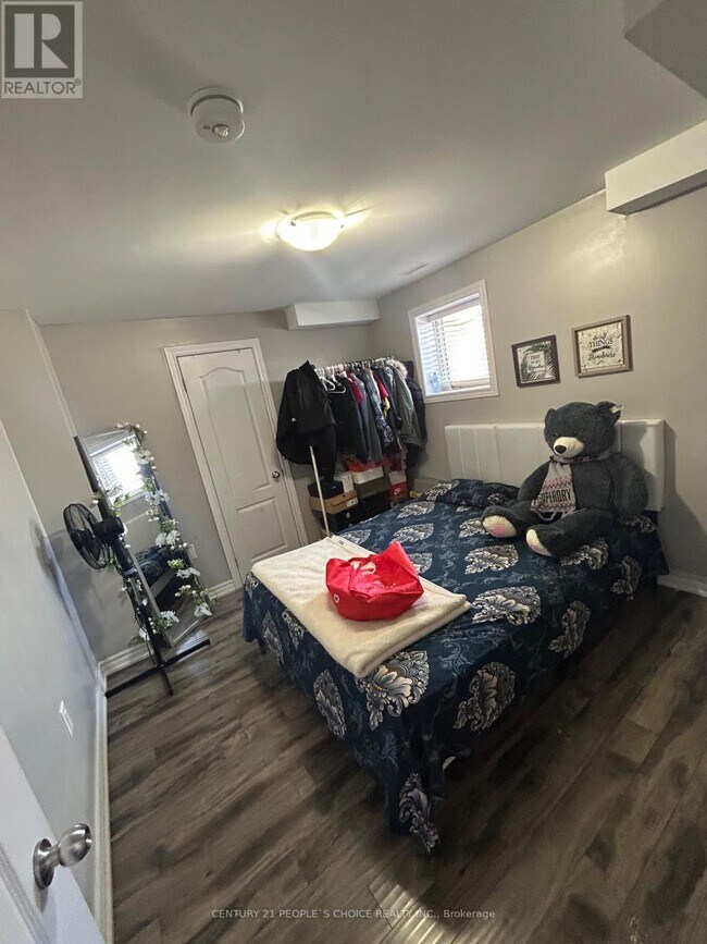 Photo - 24 Haverstock Cres