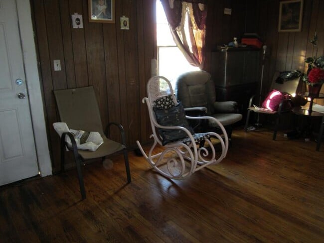 Photo - 127 Texas St
