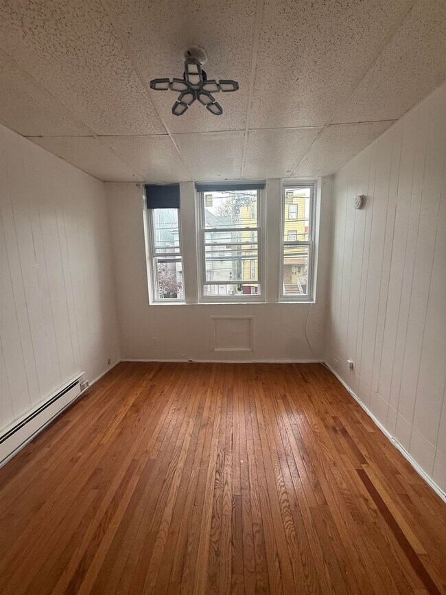 Photo - 1128 Summit Ave Unit 2R