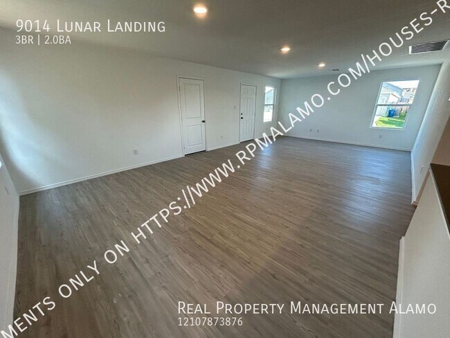 Photo - 9014 Lunar Lndg