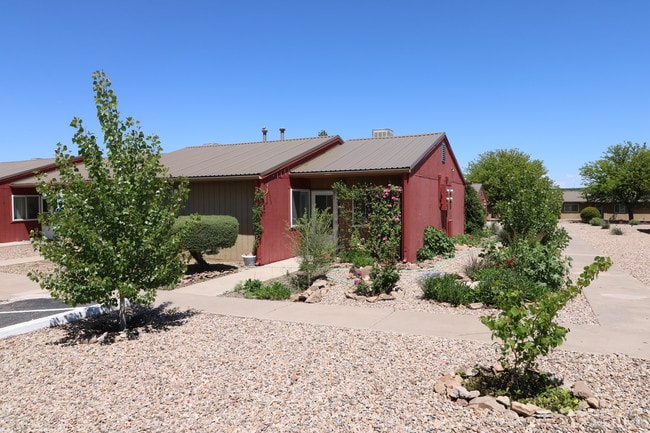Apartments For Rent Santa Rosa, NM - Cinnamon Ridge Apartments