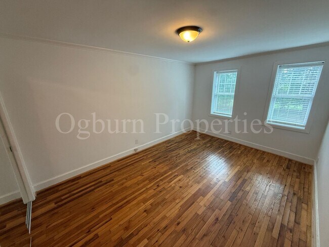 Photo - 841-841 Reynolda Rd NW Unit 3
