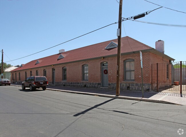 Photo - 440-446 S Convent Ave