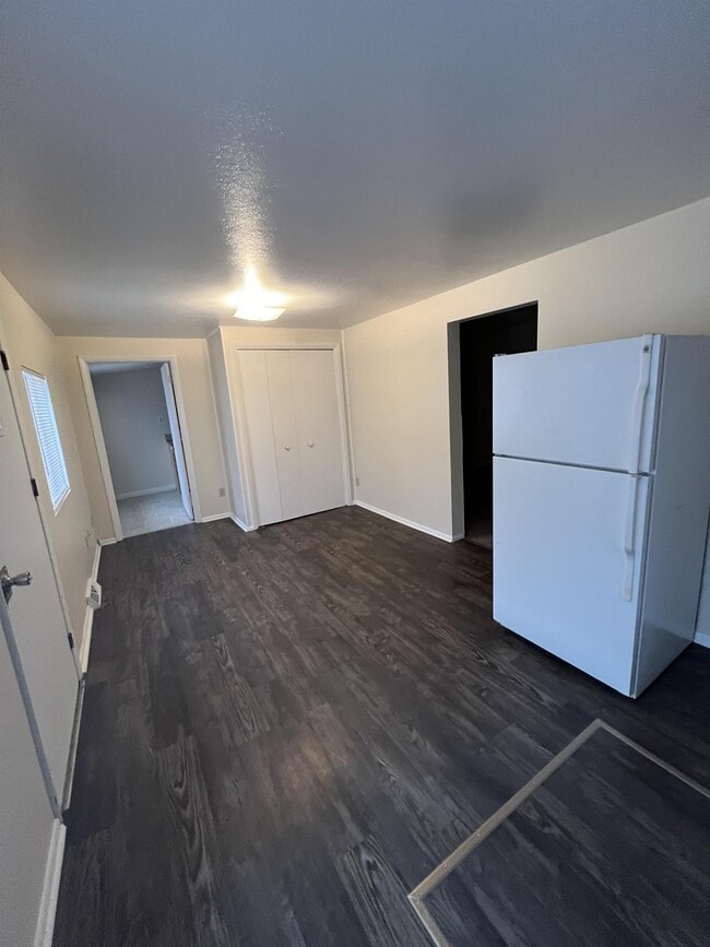 Photo - 206 S Clayton St