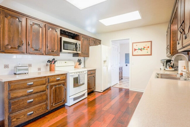 Building Photo - 803 NW 14th St Rental