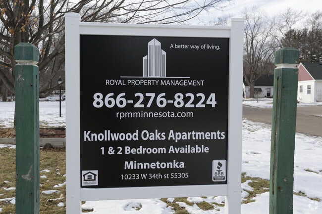 Photo - Knollwood Oaks Apartment