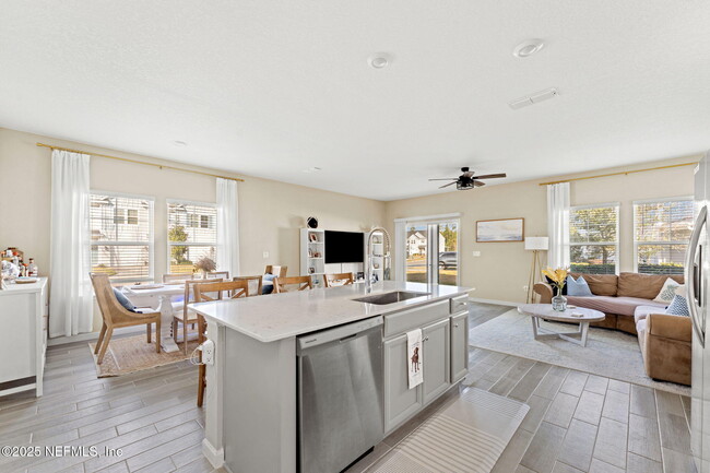 Photo - 488 Albany Bay Blvd