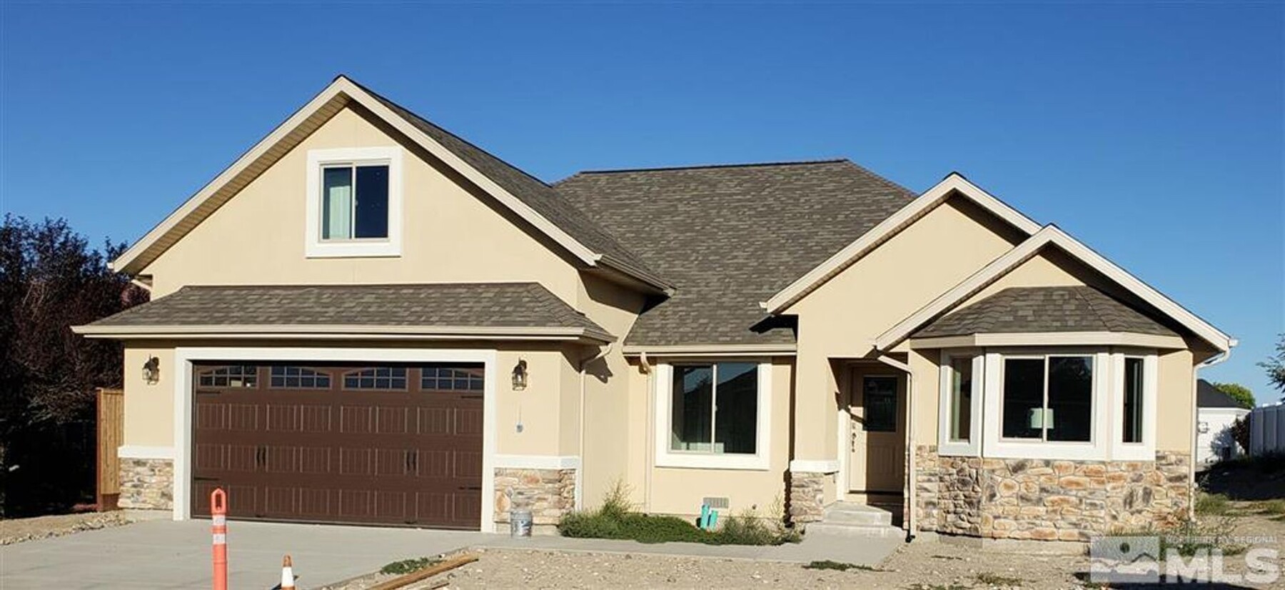 Beautiful home for rent on the Fernley Gol... - Beautiful home for rent on the Fernley Gol...