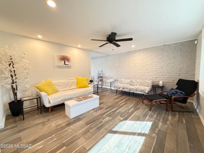 Photo - 8271 E Kenyon Dr