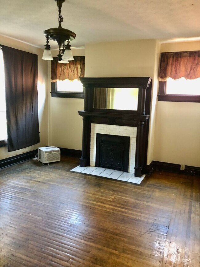 Photo - 1043 Garvin Pl Unit Garvin Place, 1043 - #2