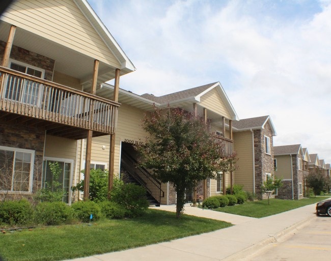 Photo - 2000 Meadow Ct Unit 512