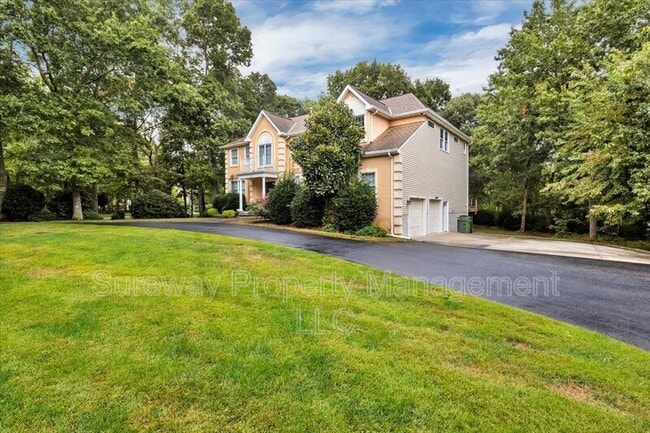 Photo - 113 Lighthouse Ln