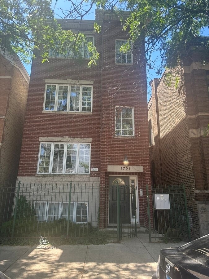 Photo - 1721 W Julian St Casa