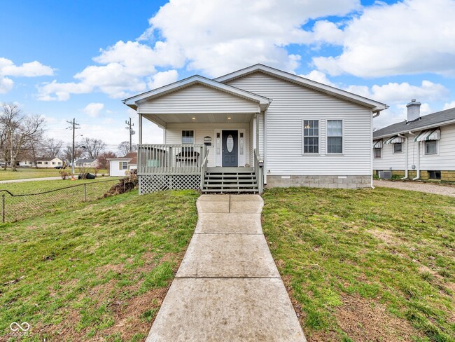 Photo - 1908 Hawcreek Ave House