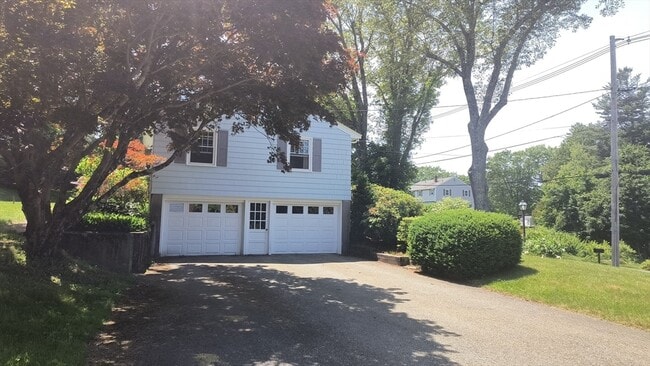 Photo - 6 Streeter Rd