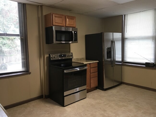 Photo - 3205 Arsenal St