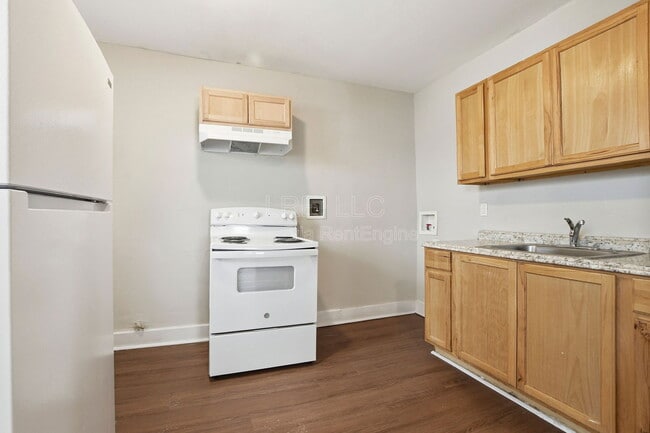 Photo - 701 Hazel St Unit 3