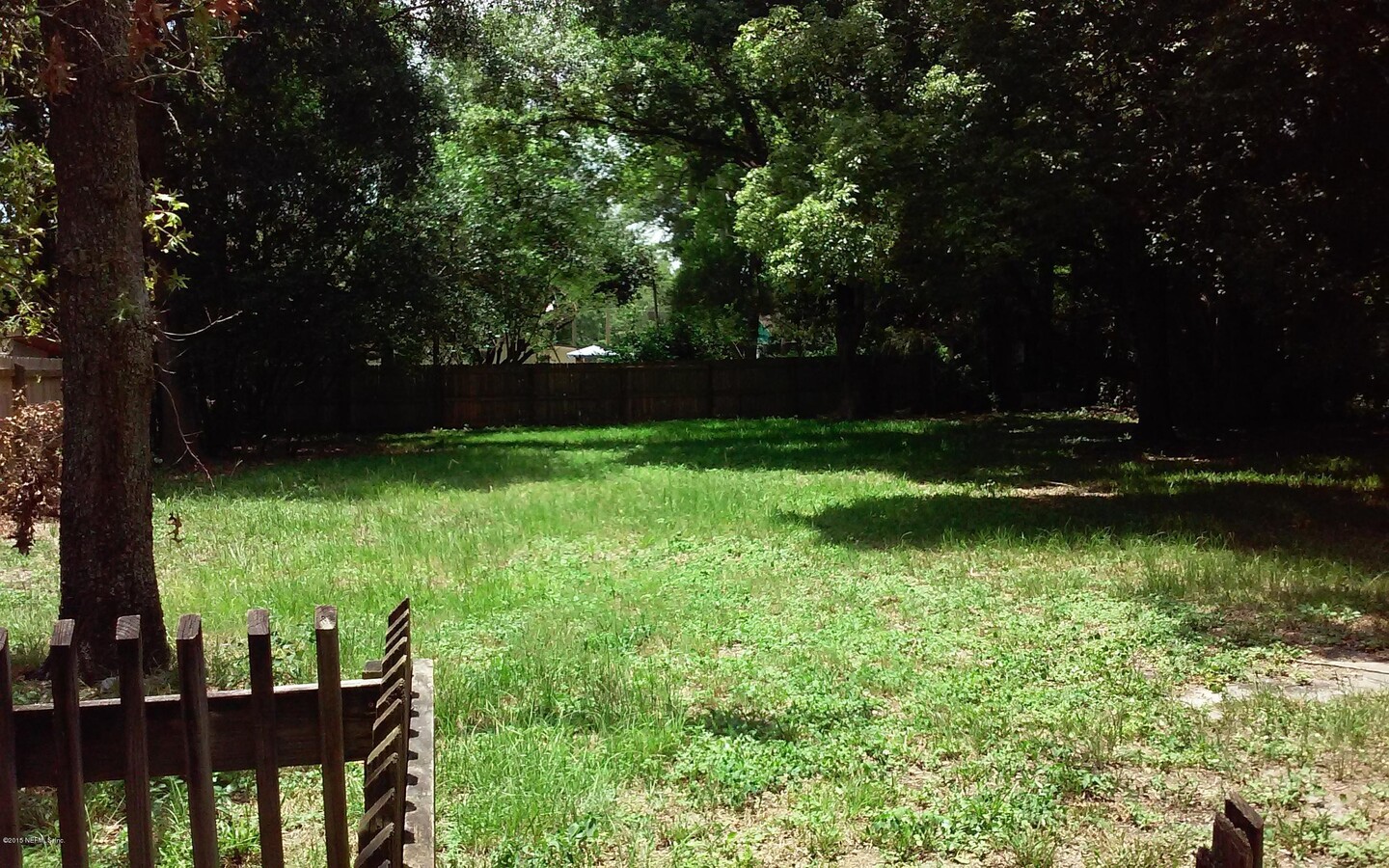 Photo - 220 Woodside Dr