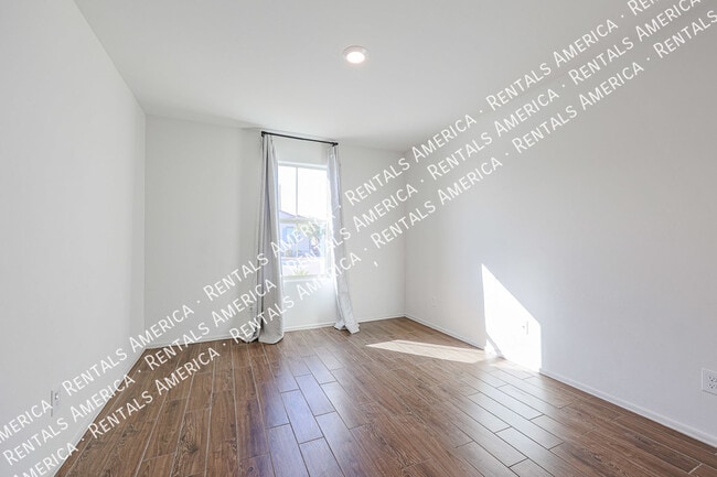 Photo - 12620 W Glenn Dr