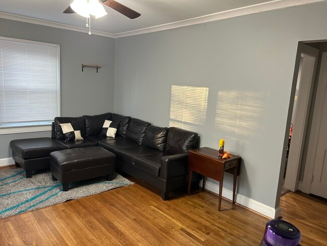 Photo - 1015 Noblin Ave