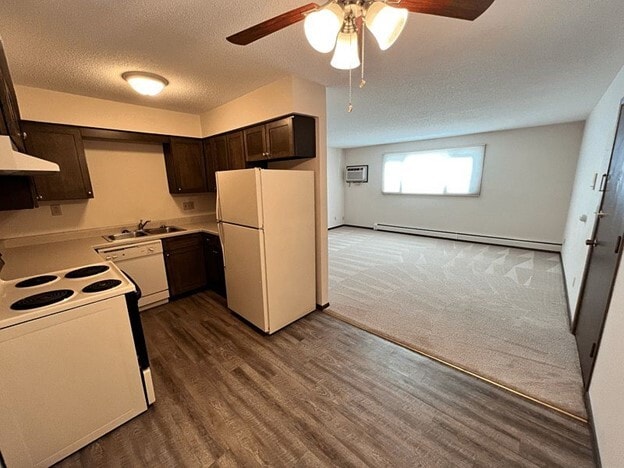 Photo - 901 18th St Unit Includes Garage - Lower U