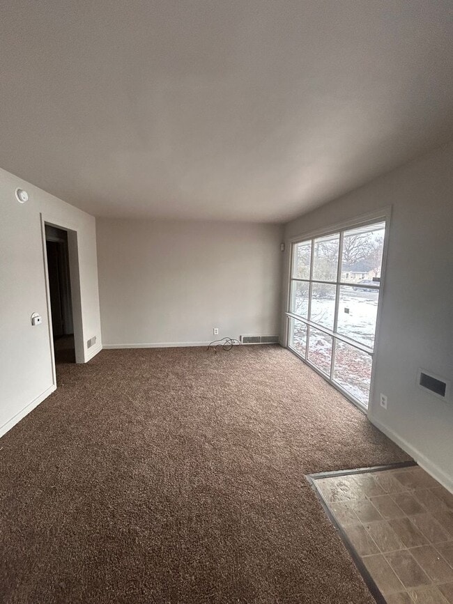 Photo - Nice Cape Cod!