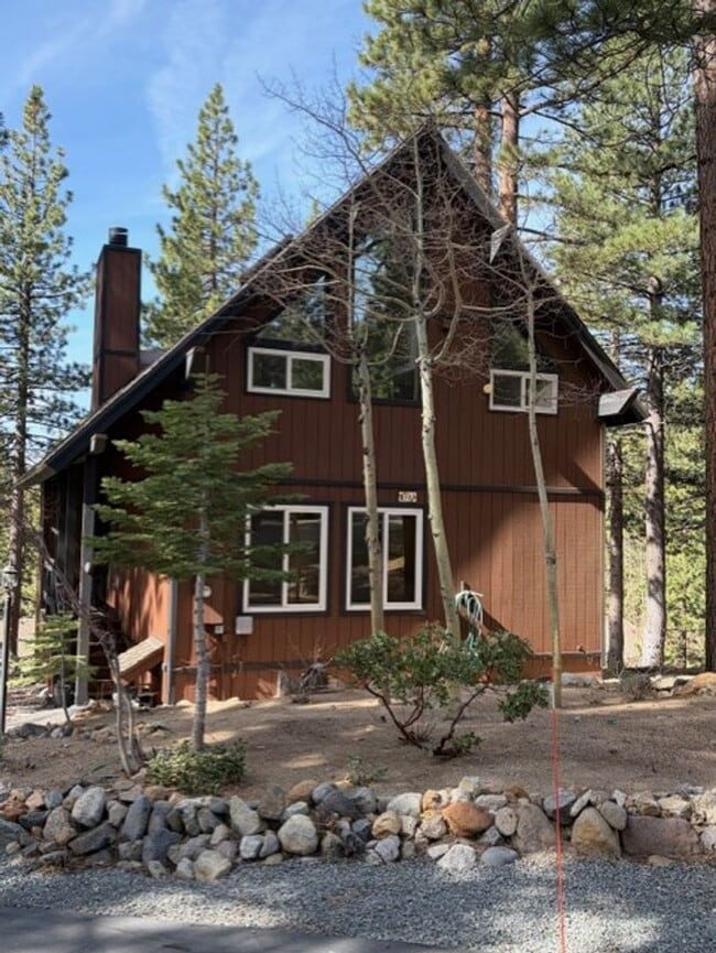 Building Photo - Tahoe Palisades Beauty