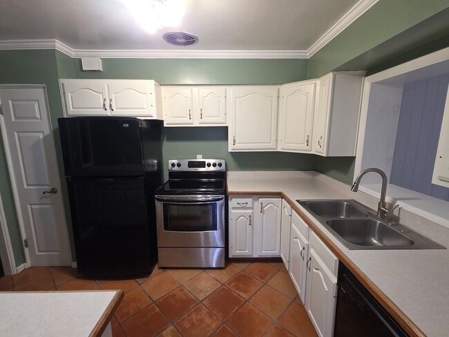 Photo - Fantastic 2 Bed College Park Charmer w/Huge Fenced Yard
