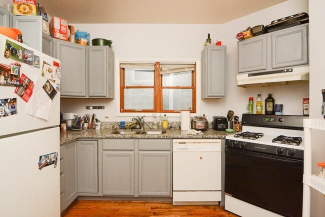 Photo - 1350 W Hubbard St Unidad J01P