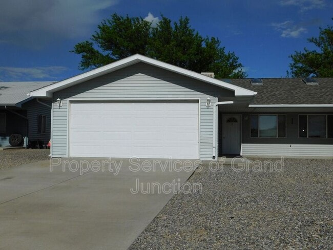 Photo - 456 Stepping Stone Ct Unit A