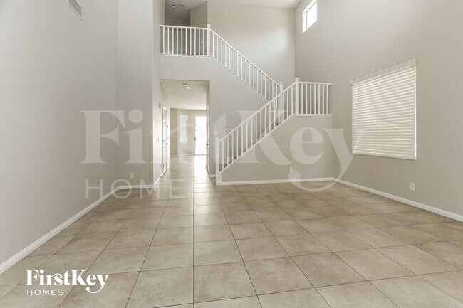 4032 Villa Serena Ln