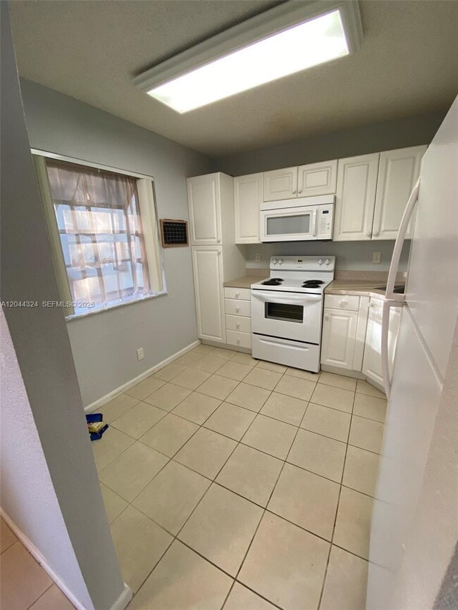 Photo - 2442 NW 49th Terrace Unidad 4319
