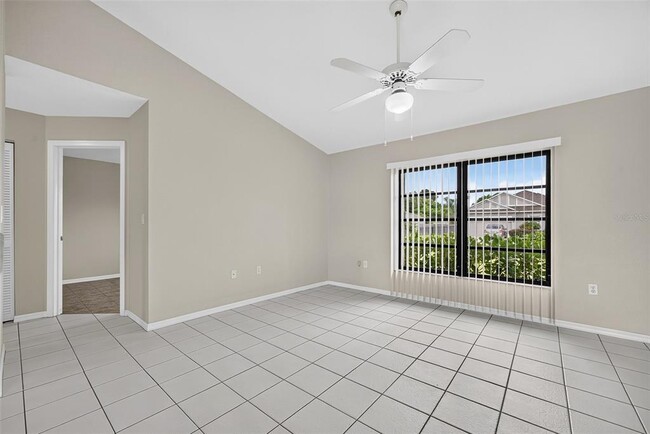 Photo - 23245 Lehigh Ave
