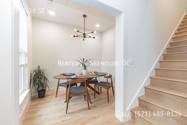 Photo - 1309 E St SE
