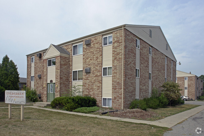 Building Photo - Evergreen Prairie Rental