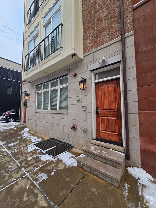 Building Photo - Your Family's New Home - 1bd/1ba in Philly Unit 1