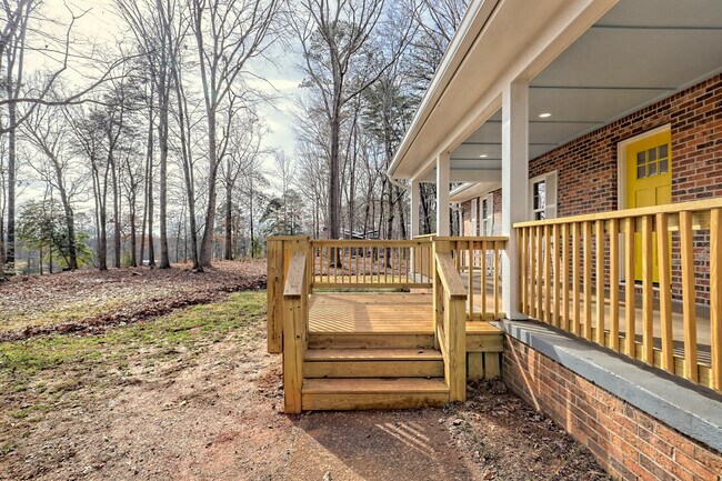 Photo - 3455 Hwy 441