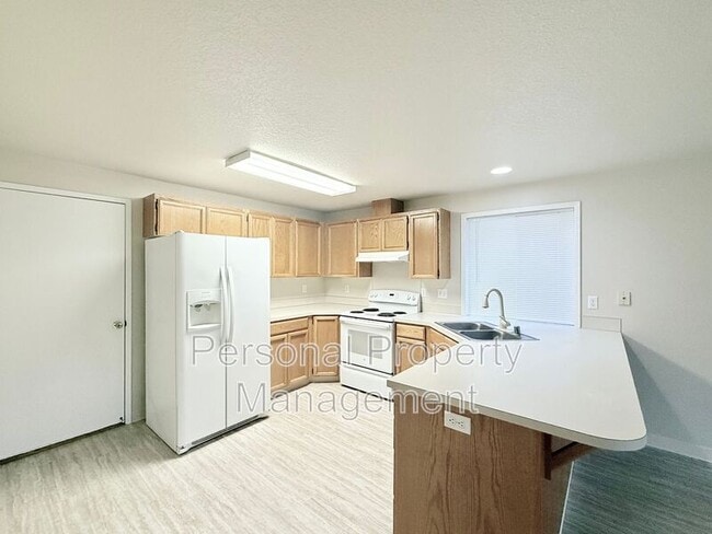 Photo - 17022 NE 21st St