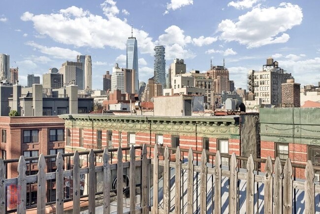 Photo - 232 Elizabeth St Unit 6A