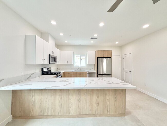 Photo - AVAILABLE NOW!! Beautiful 4 Bedroom 3 Bathroom Home in Cathedral City