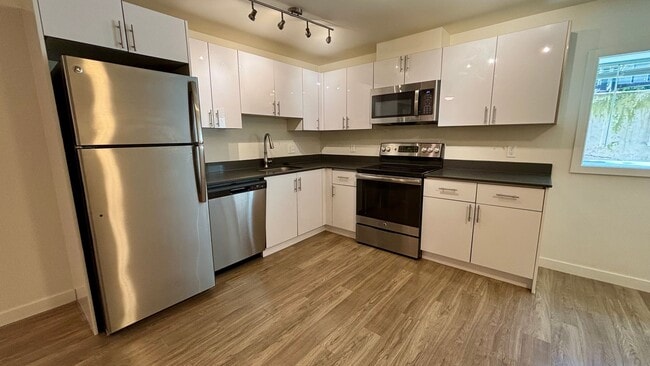 The Puget Vista Apartments