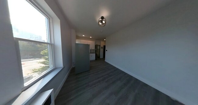 LIVING ROOM - 378 50th St Unidad 3R