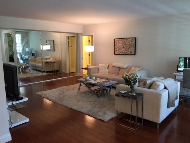 view of living room - 11970 Montana Ave Unit 106