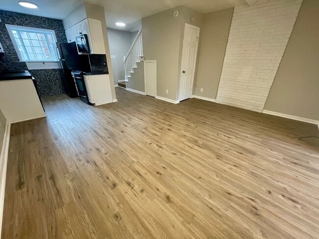 Photo - Cozy Townhome with Pool!