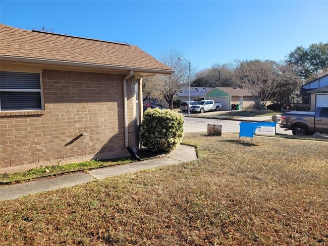 Photo - 2007 Goldspring Ln