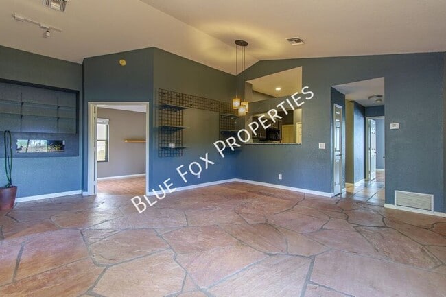 Photo - 4780 W Lessing Ln