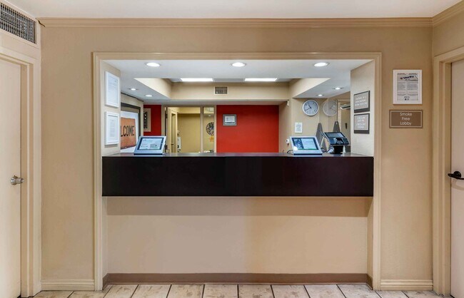Furnished Studio-San Francisco - San Carlos