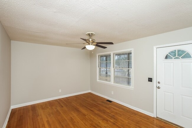 Photo - 4248 Donavan Dr